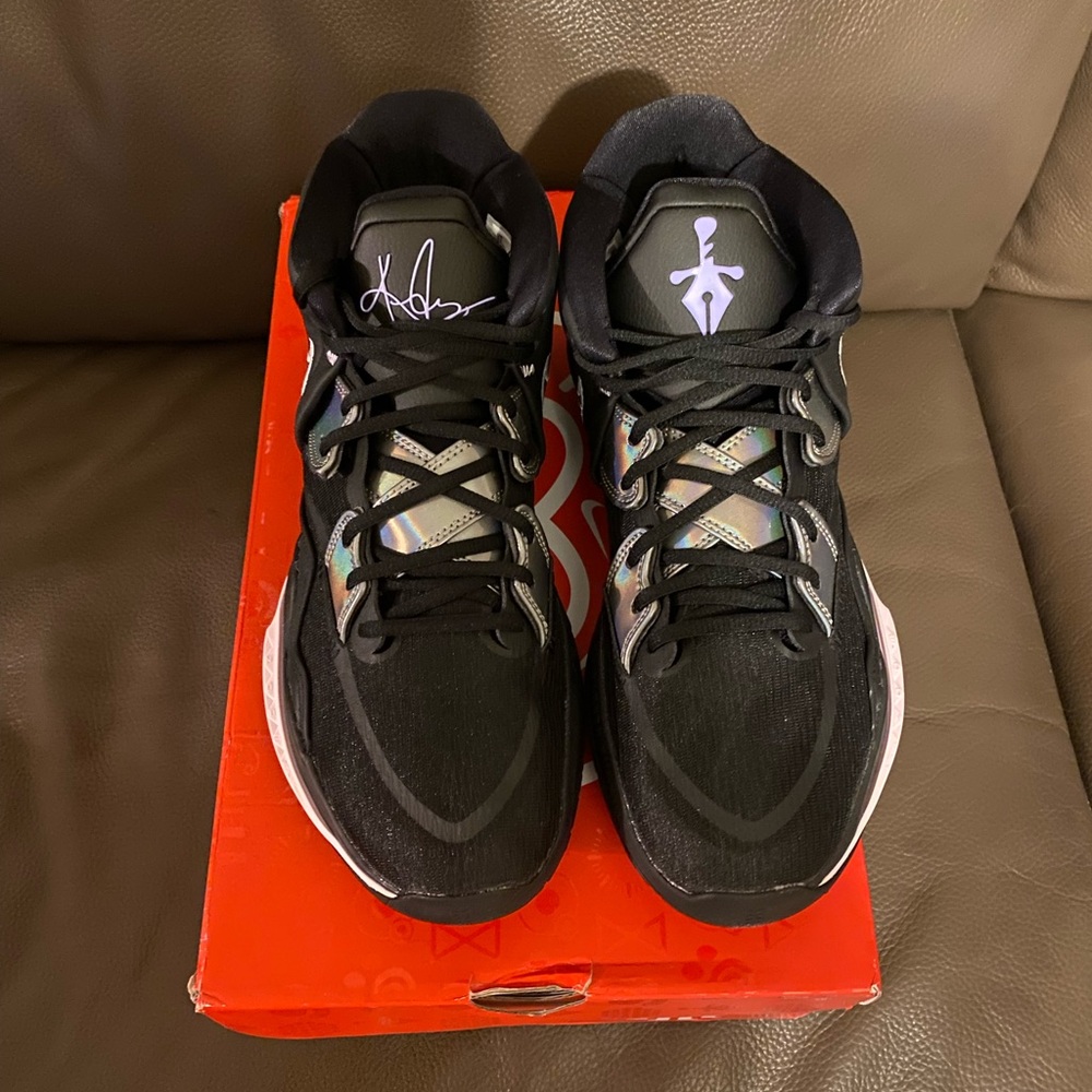 Nike mens Kyrie Infinity Basketball, MENS 11/WMNS 12.5